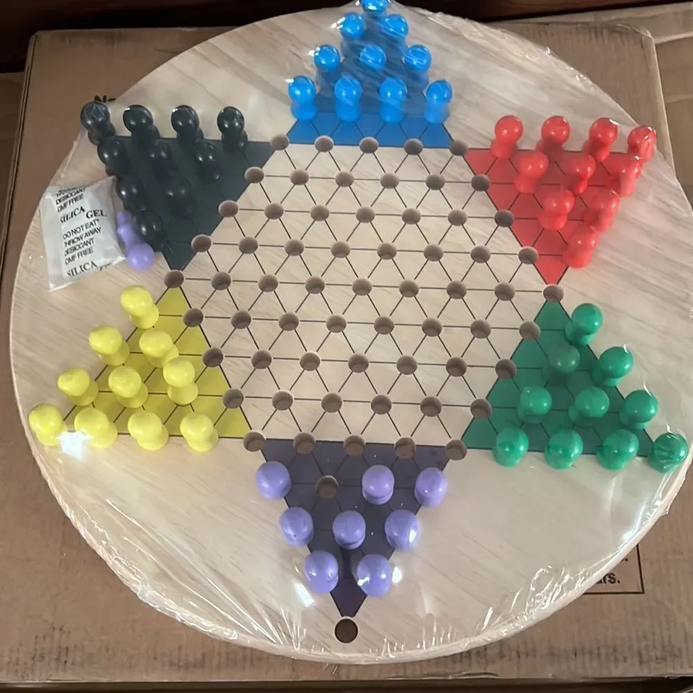 ‎Chinese Checkers with Wood Board